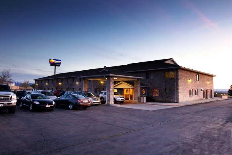 Quality Inn & Suites Fillmore I-15 Exterior photo